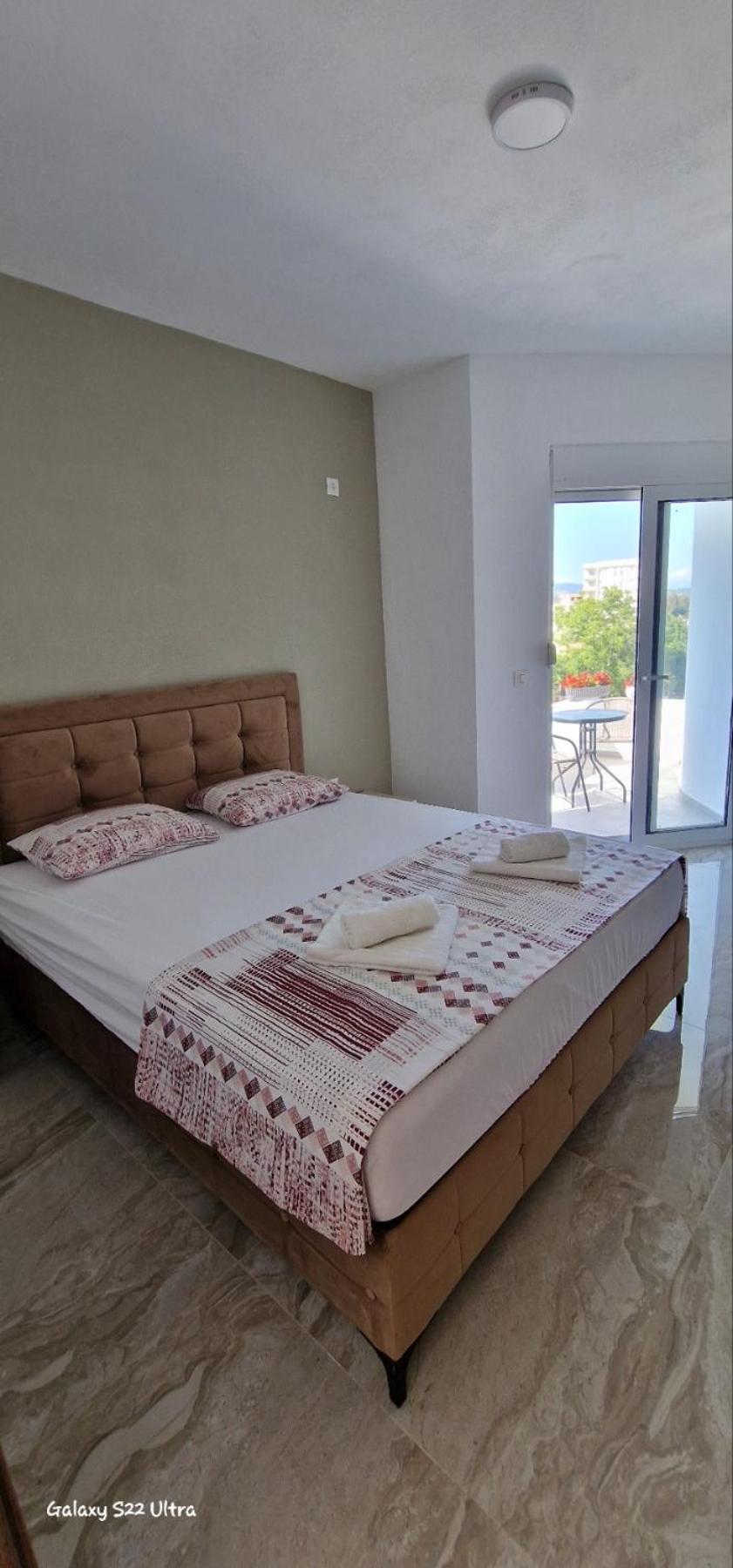 Apartmani Agovic Ulcinj Zewnętrze zdjęcie