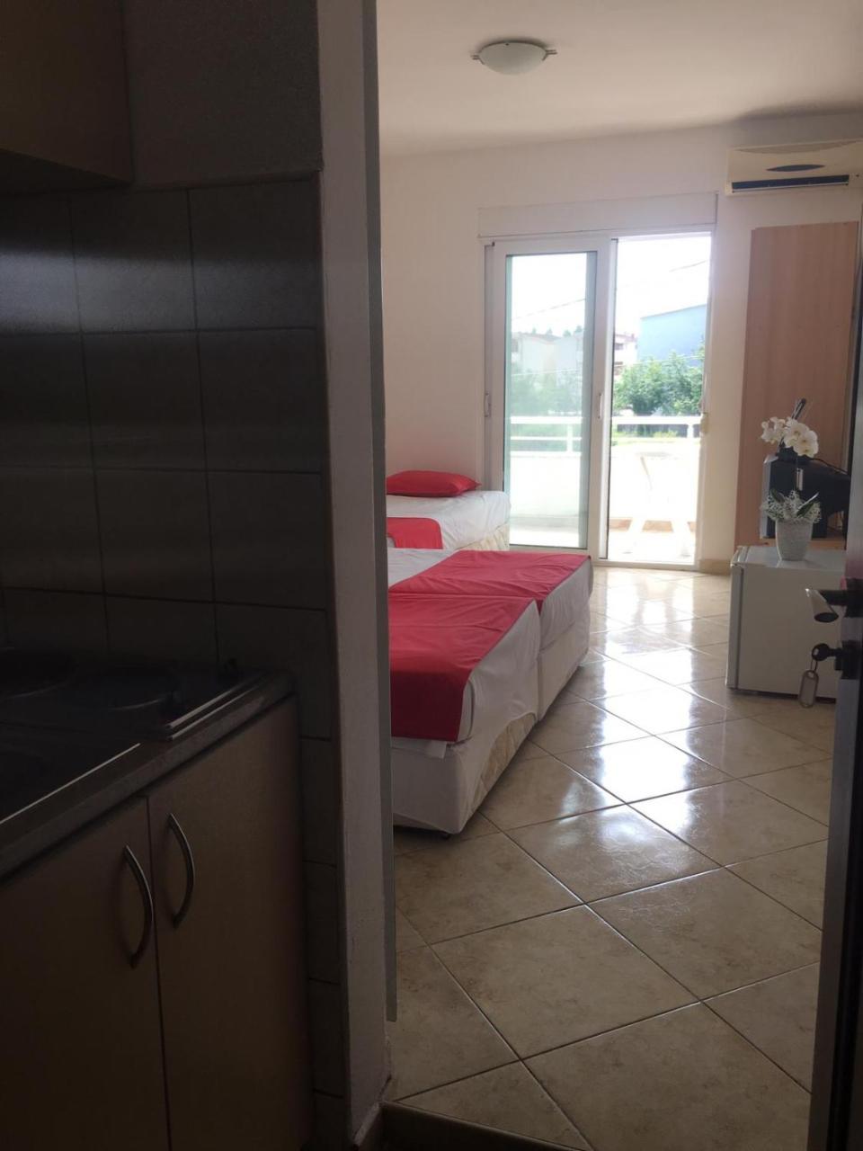 Apartmani Agovic Ulcinj Zewnętrze zdjęcie